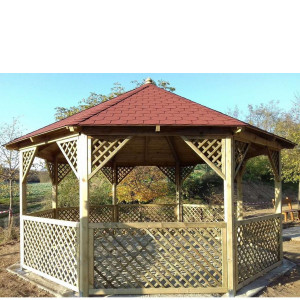 Altana drewniana ośmiokątna